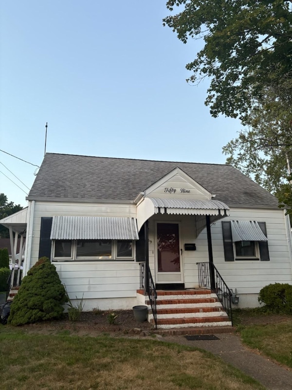 59 Jackson St, Little Falls Township, NJ 07424