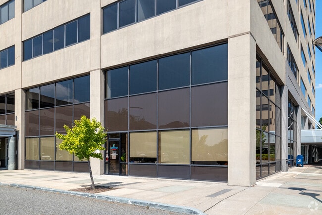 The Meadows School offers parents private education for their children.