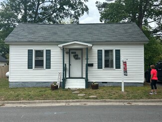 820 Southern St, Selma, NC 27576