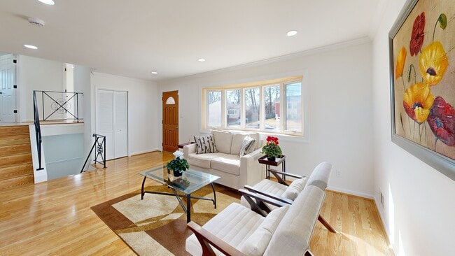 1132 Loxford Terrace, Silver Spring, MD 20901 - photo 2