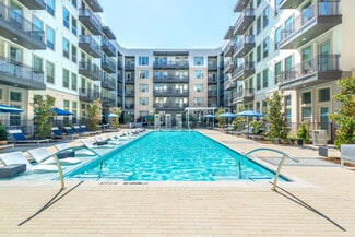 1012 Burnett St, Fort Worth, TX 76102