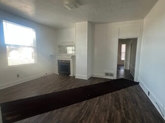 409 W Hempstead Ave Unit A, Fairfield, IA 52556