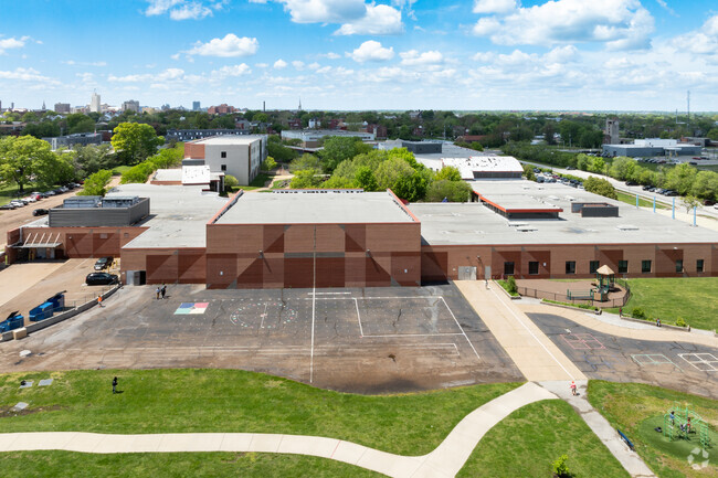 Gateway Middle School cater to individual learning styles.