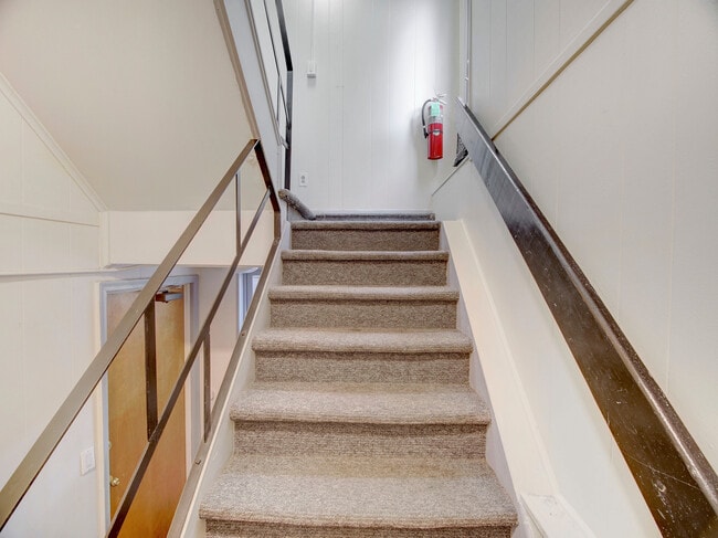 850 Bloomfield Ave, Montclair, NJ 07042 - photo 4