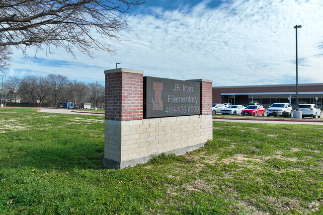 Important annoucements are displayed on the digital sign at Irvin Elementary School.