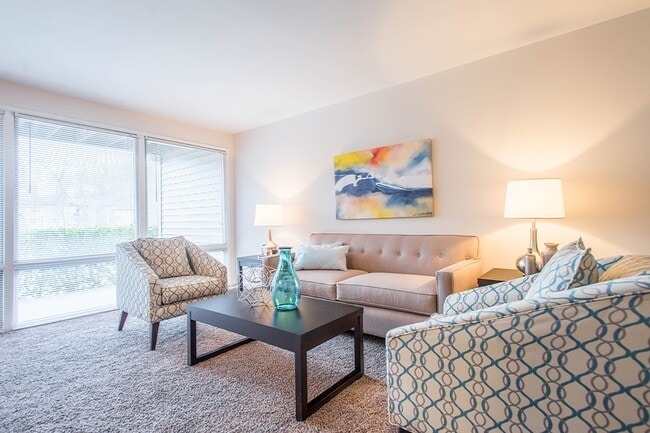 Brook View Apartments, Baltimore, MD 21209 - photo 3