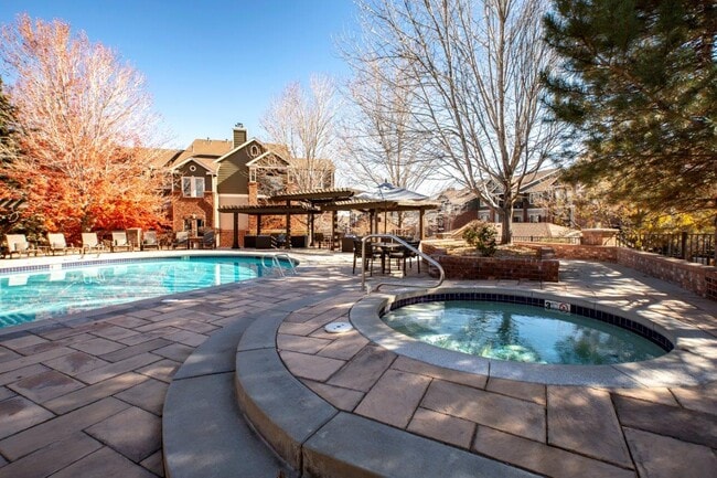 Mountain Gate, Littleton, CO 80128 - photo 6