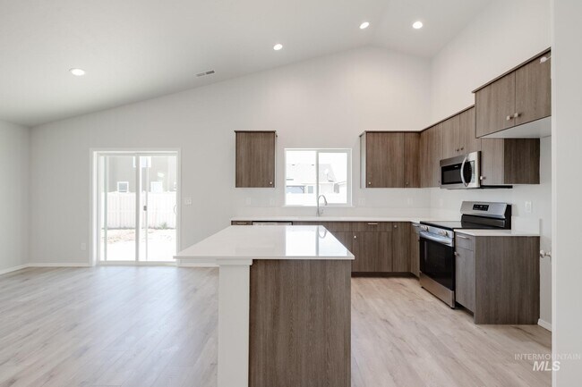 350 N Coltsfoot Ave, Kuna, ID 83634 - photo 6