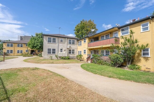 5845 Interceptor St unit M, Los Angeles, CA 90045 - photo 4