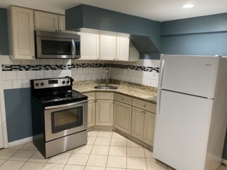 8 8th St, Lanham, MD 20706