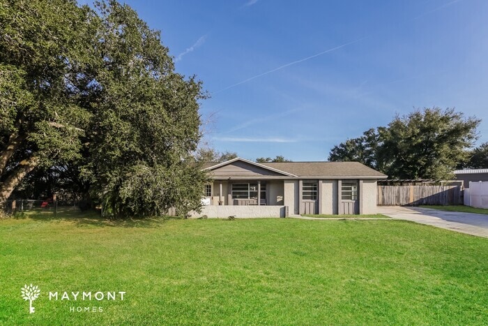 1234 Durham Dr, Lakeland, FL 33809 - photo 1