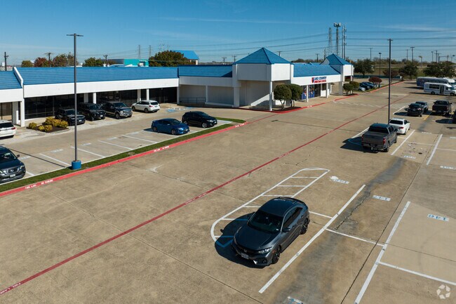 Lake Country Christian School is an accredited PreK-12 college preparatory school.