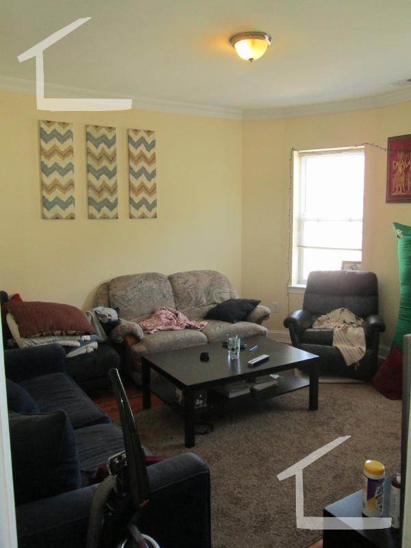 191 Boylston Place unit 3, Boston, MA 02130 - photo 1