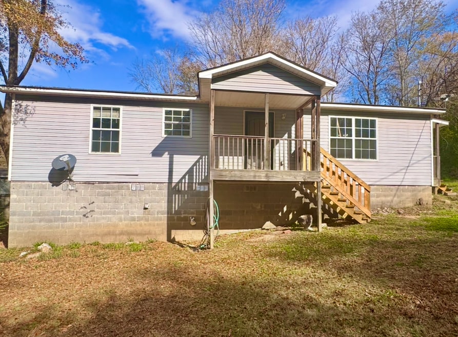 132 Lola St, Springville, AL 35146 - photo 1