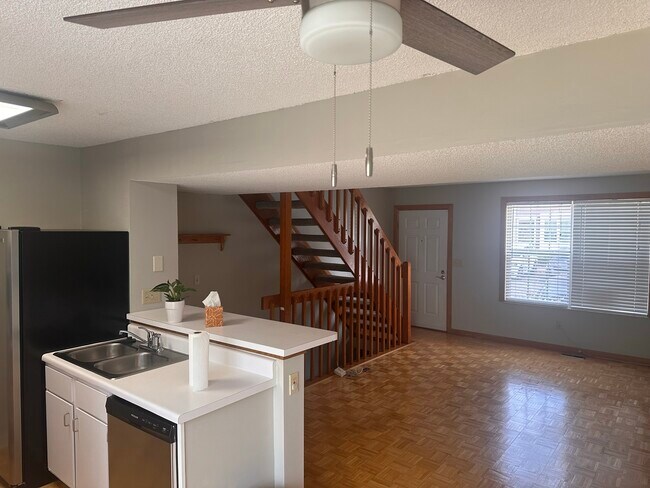 5125 Singleton Dr unit 37C, Hilliard, OH 43026 - photo 4