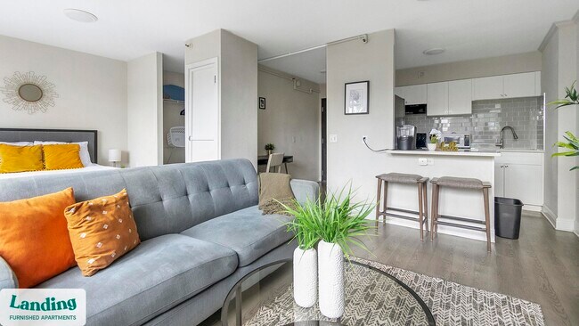 305 Dr M L K Jr St S unit 105, Saint Petersburg, FL 33705 - photo 6