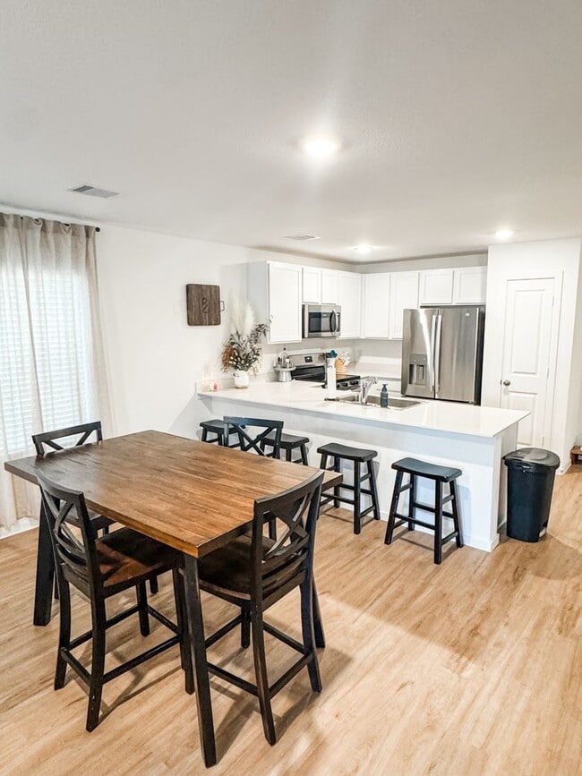 1944 Taggart Trail, Bryan, TX 77807 - photo 3