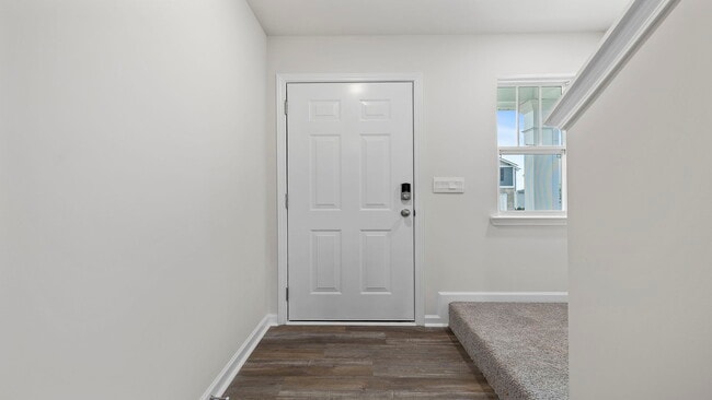 123 Bobbin Rd, Greenville, SC 29611 - photo 2