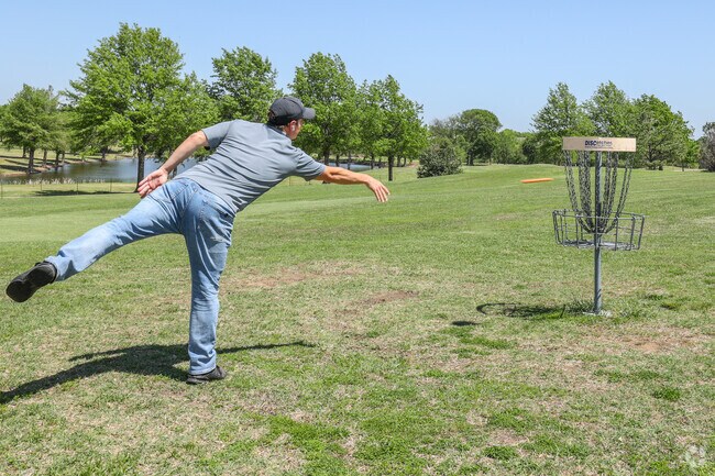 Nienhuis Park in Broken Arrow has a 9 hole disc golf course that is great for beginners.