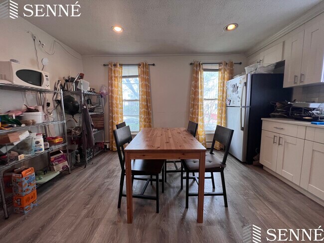 106 Columbia St unit 1, Cambridge, MA 02139 - photo 3