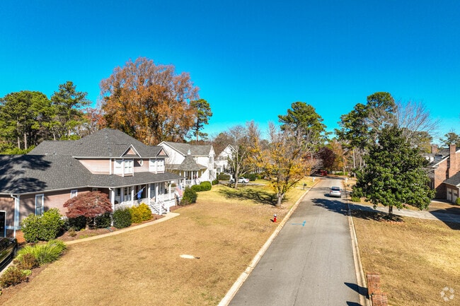 Quiet roads and private developments are easy to find in Northwest Columbia.