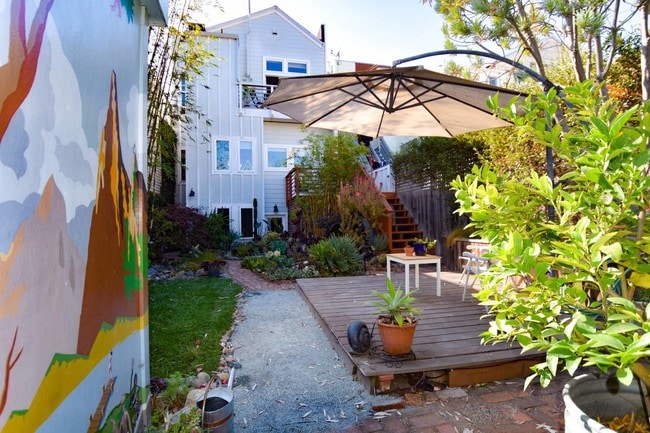 1135 Treat Ave unit upstairs, San Francisco, CA 94110 - photo 6