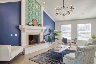 8210 Lakeshore Trail East Dr, Indianapolis, IN 46250