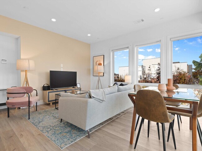 1428-1430-1430 North Capitol St NW unit ID1037757P, Washington, DC 20002 - photo 3