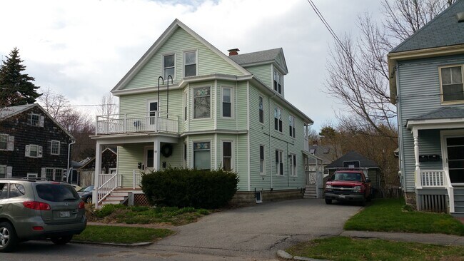 35 Clinton St unit 1, Portland, ME 04103 - photo 6