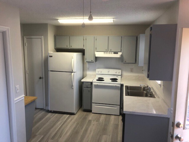 4926 Brighton Ln unit D, Hixson, TN 37343 - photo 5