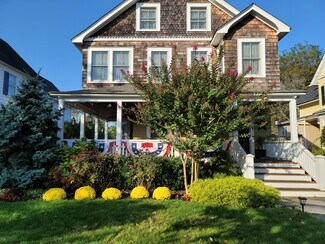 78 S Carll Ave Unit 2, Babylon, NY 11702