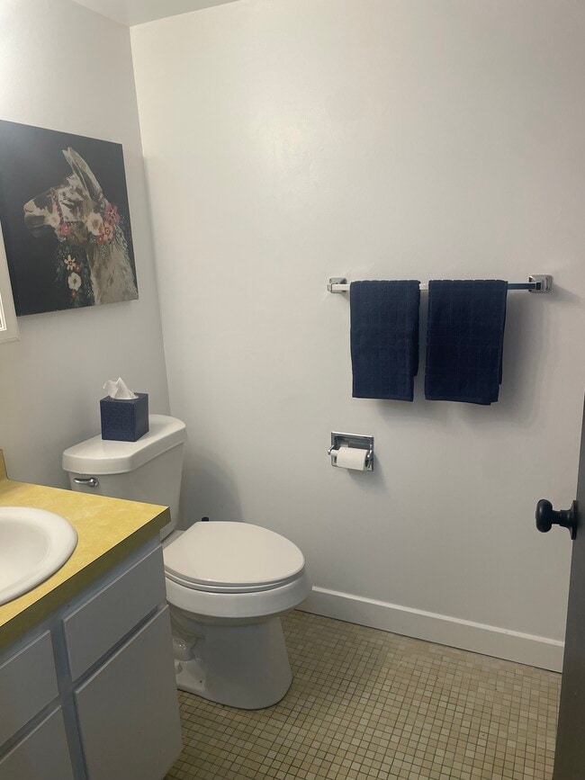 Addison Apartments, Addison, MI 49220 - photo 7