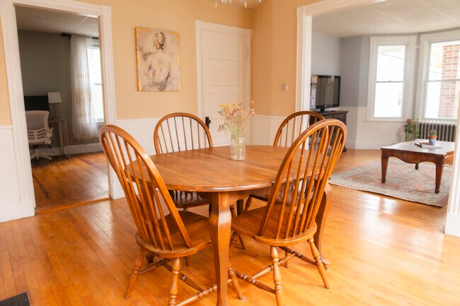 119 Sherwood St unit 1, Portland, ME 04103 - photo 7