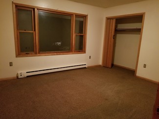 9 Sunrise Ave, Mapleton, IA 51034
