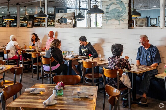 Long Island Cafe on Isle of Palms is a great bistro with a full bar and a seafood-centric menu.