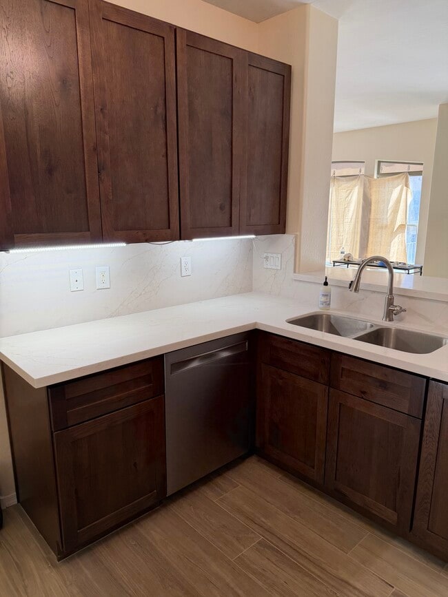 2600 E Springfield Place, Chandler, AZ 85286 - photo 4