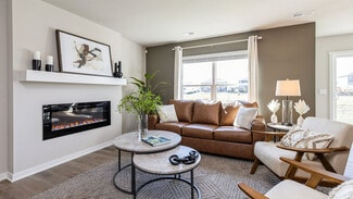 4736 170th St Unit 36202252, Urbandale, IA 50323