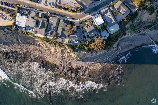 Cliff side homes are able to get beautiful views out onto the ocean.