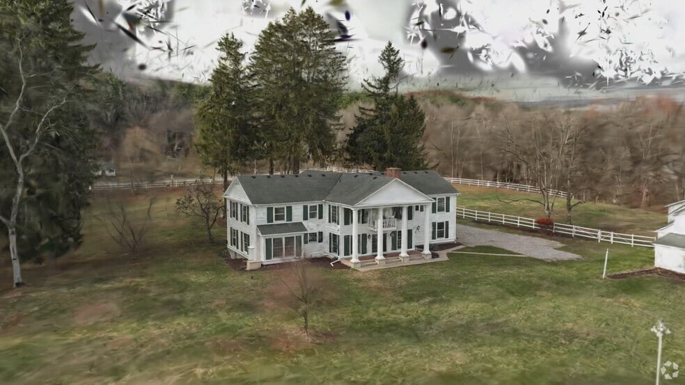 8044 Dexter-Pinckney Rd, Dexter, MI 48130 - photo 2