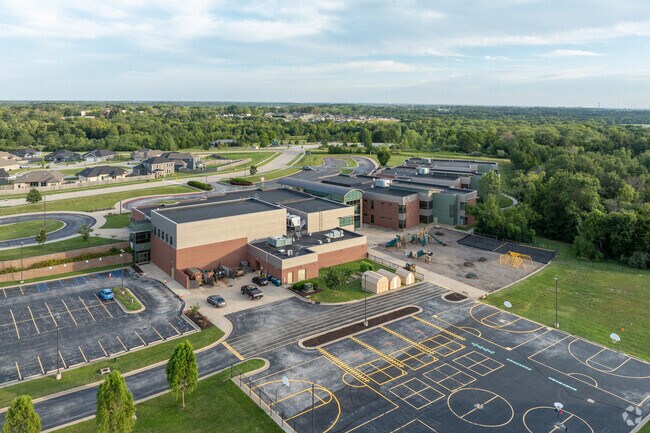 Alpha Hart Lewis Elementary School has a student to teacher ratio of 13 to 1.