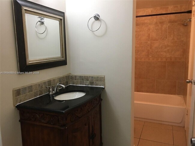 7401 SW 82nd St unit 204S, Miami, FL 33143 - photo 7