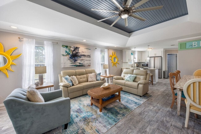 4496 Luke Ave unit ID1354367P, Destin, FL 32541 - photo 2