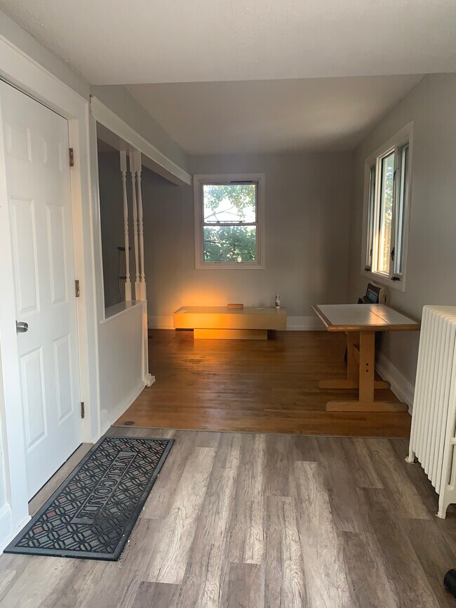 96 Seaview Terrace unit 2, Bridgeport, CT 06605 - photo 4