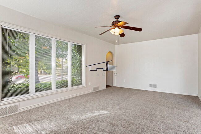 352 Harrison Blvd, Ogden, UT 84404 - photo 4