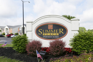 825 Summer Place Ln, Granger, IN 46530