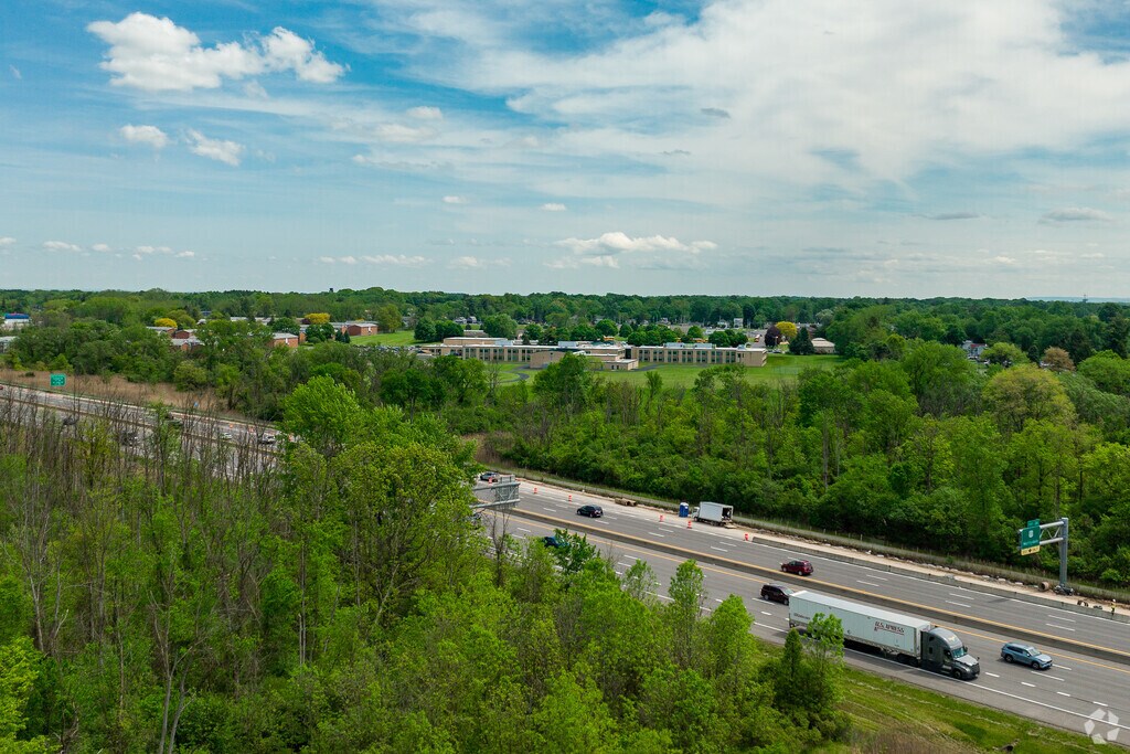 Roxboro Road Middle School is located near I-81 for convenient access.