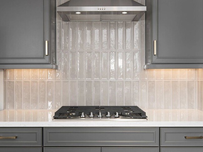 3702 Quartz Manor Dr unit 37292399, Angleton, TX 77515 - photo 2