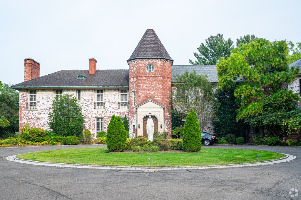 Our Lady of Grace Montessori School, Manhasset NY Rankings & Reviews