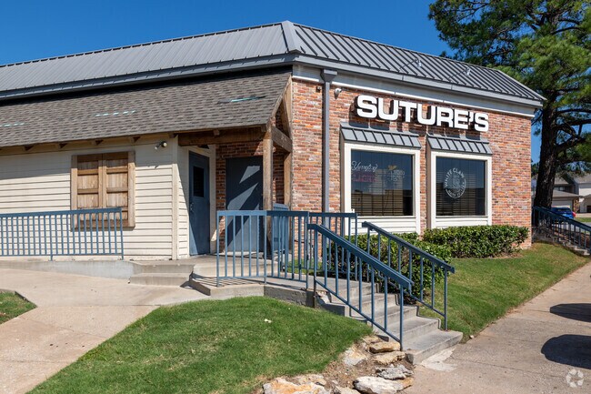 Suture's offers residents of Minshall Park a place to connect for happy hour and delish bites.