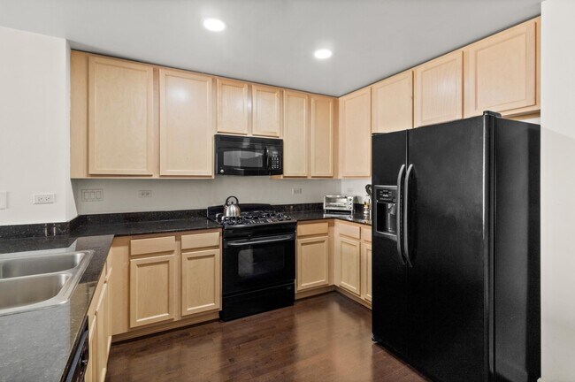 The Fordham unit 15T, Chicago, IL 60611 - photo 6